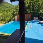 Kuca Za Odmor Raj *