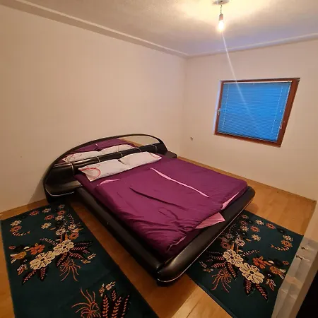 Kuca Za Odmor Raj Holiday home *
