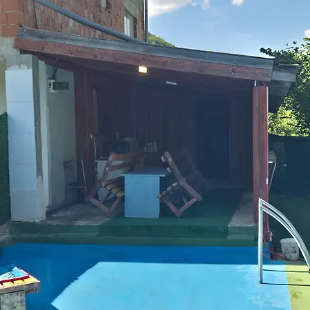 Kuca Za Odmor Raj * Bihać